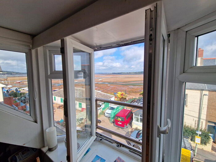 2 Bedroom Flat For Sale In Camperdown Terrace, Exmouth, EX8