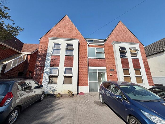 1 Bedroom Apartment To Rent In Drummond Road, Bournemouth, BH1
