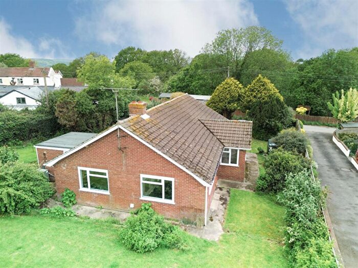 4 Bedroom Bungalow For Sale In Talaton, Exeter, EX5