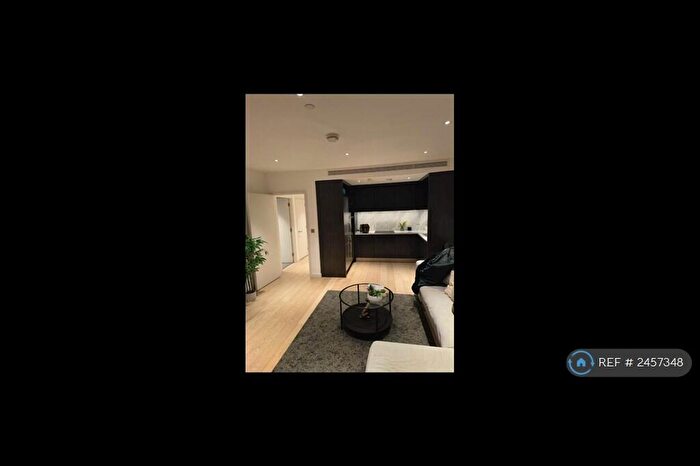 1 Bedroom Flat To Rent In Carrington Tower, London, E14