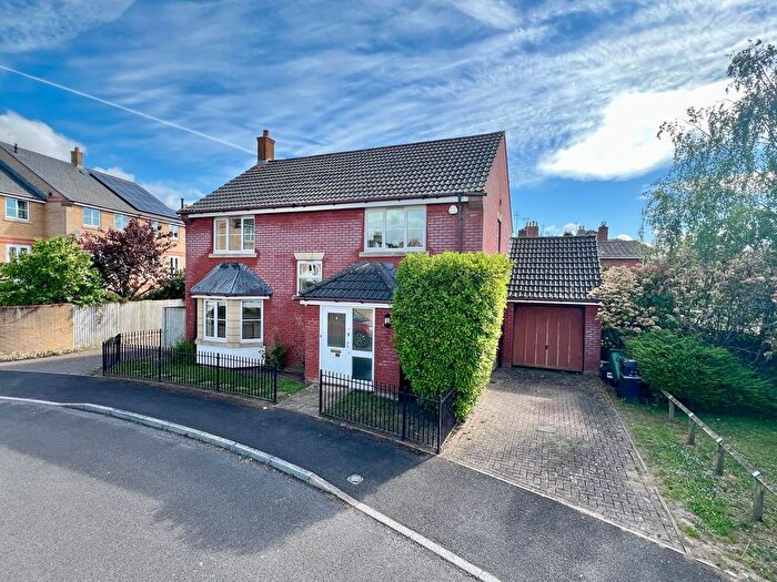 4 Bedroom Detached House For Sale In Richmond Green, Taunton - No Onward Chain!, TA1