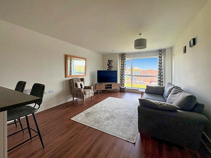 2 Bedroom Apartment For Sale In Brentleigh Way, Stoke-On-Trent, ST1