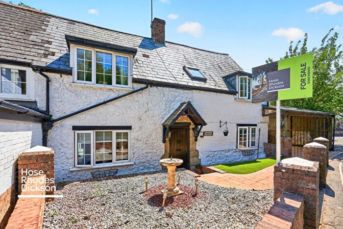 3 Bedroom Semi-Detached House For Sale In High Street, Newchurch, Sandown, PO36