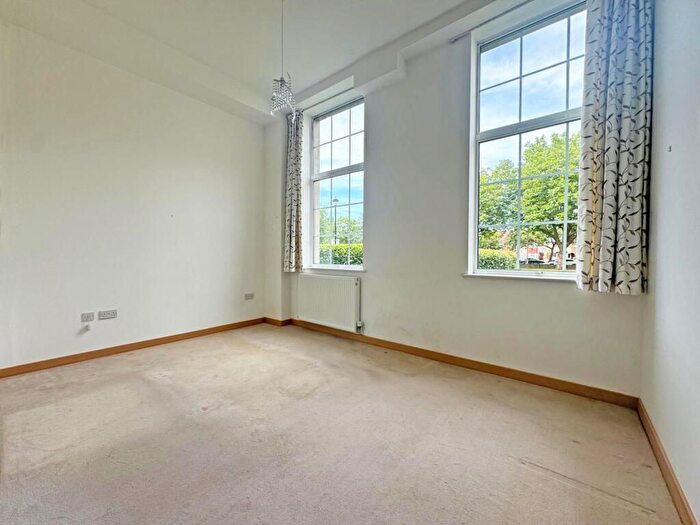 2 Bedroom Flat To Rent In Longbridge Road, Dagenham, RM8