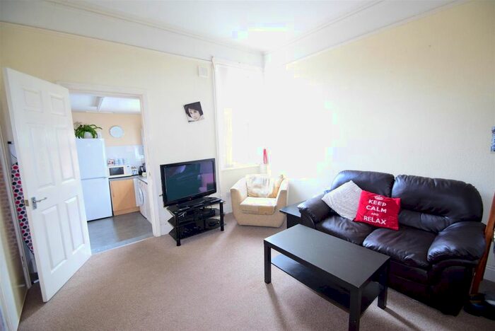 4 Bedroom Maisonette To Rent In Rokeby Terrace, Heaton, NE6