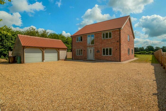 4 Bedroom Detached House For Sale In Little Dunham, West Norfolk, Kings Lynn, PE32
