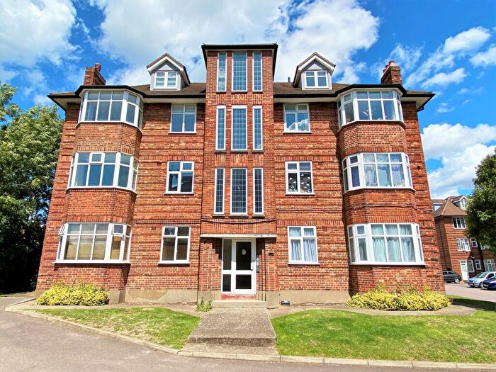 1 Bedroom Apartment To Rent In Oakleigh Road North, Whetstone, N20