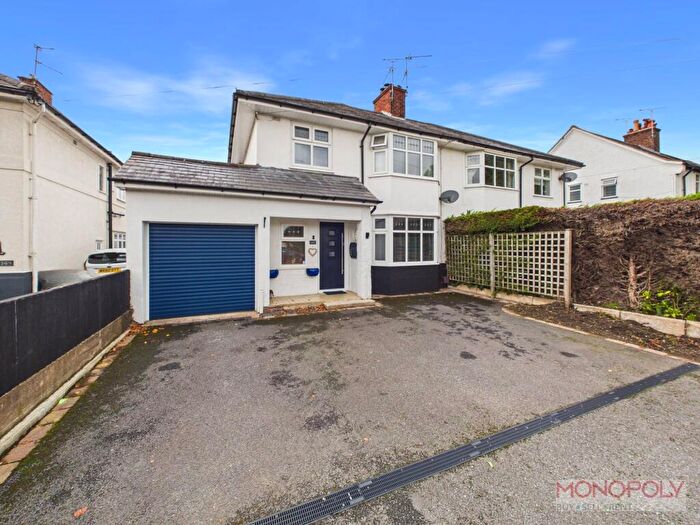 4 Bedroom Semi-Detached House For Sale In Chester Road, Wrexham, LL11
