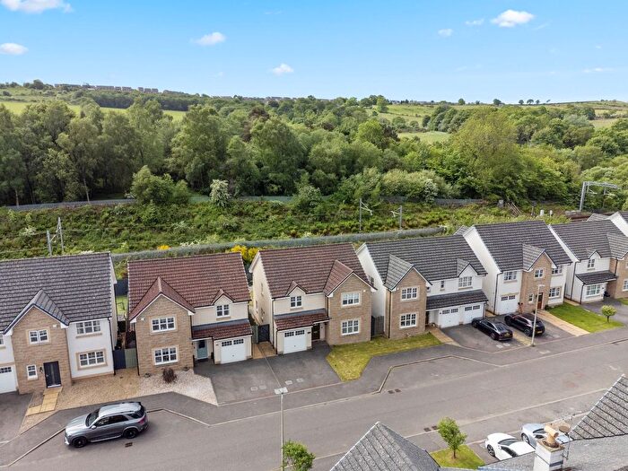 4 Bedroom Detached House For Sale In Thomson Drive, Redding, FK2
