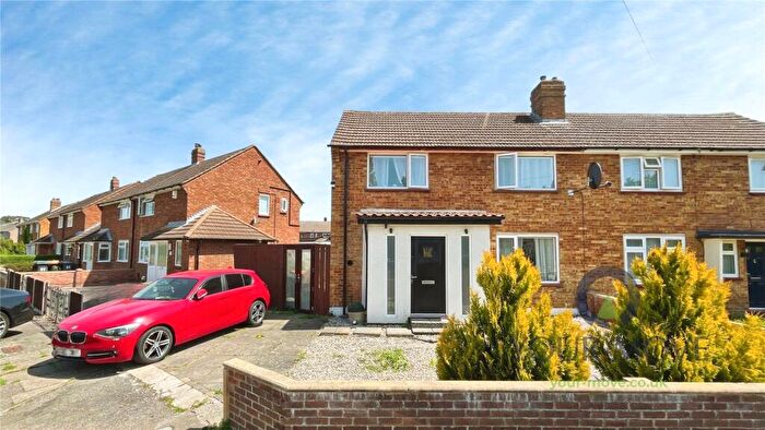 2 Bedroom Semi Detached House For Sale In Lovell Road, Bedford, Bedfordshire, MK42
