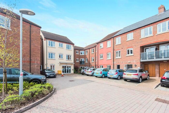 1 Bedroom Flat For Sale In Talbot Court, Salop Street, Bridgnorth, WV16