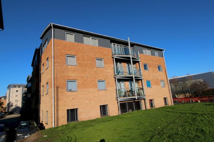 1 Bedroom Flat To Rent In De Grey Road, Severalls Industrial Park, Colchester, CO4