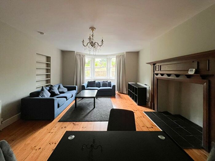 3 Bedroom Flat To Rent In Pembroke Road, Clifton, Bristol, BS8