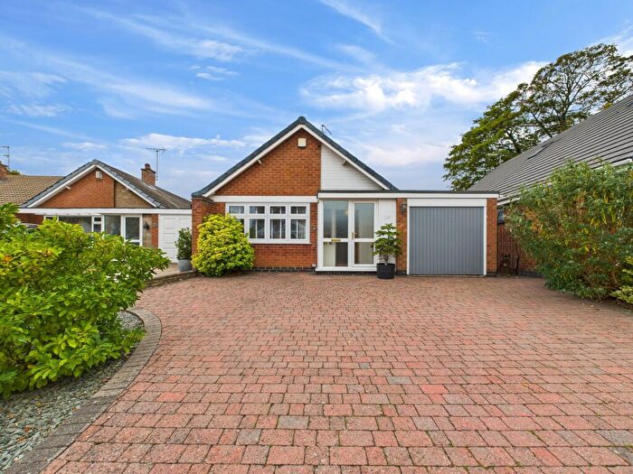 2 Bedroom Detached Bungalow For Sale In Springwood Gardens, Woodthorpe, Nottingham, NG5