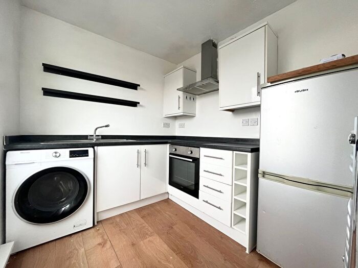 1 Bedroom Flat To Rent In St. Just Place, Newcastle Upon Tyne, NE5