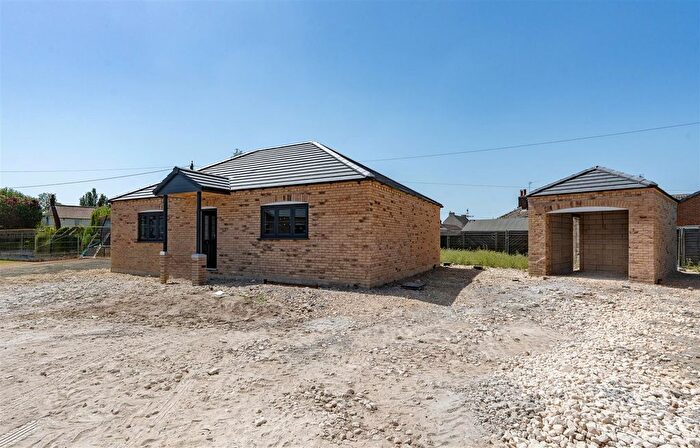 2 Bedroom Detached Bungalow For Sale In Fairmont Drive, Gosberton Risegate, Spalding, PE11