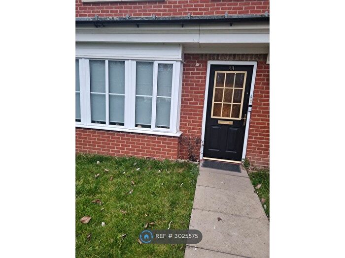 3 Bedroom Semi Detached House To Rent In Hodgkins Mews, Stanmore, HA7