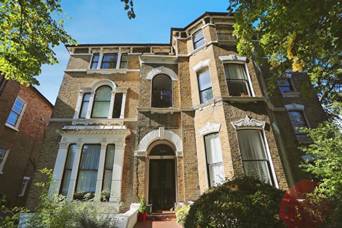 1 Bedroom Flat For Sale In Manor Park, London, SE13