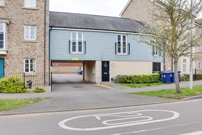 2 Bedroom Flat To Rent In Stone Hill, St. Neots, PE19