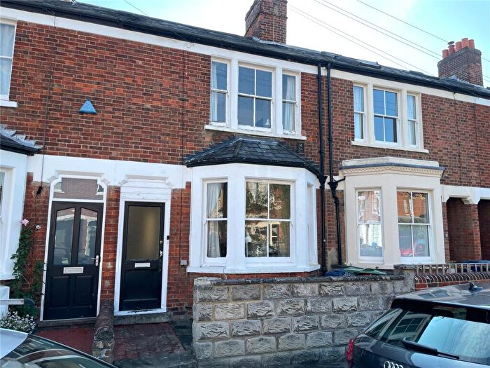 4 Bedroom Terraced House To Rent In Alexandra Road, Oxford, OX2