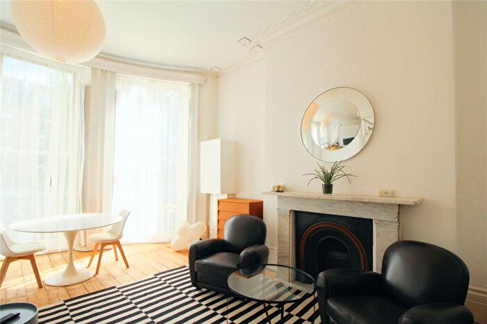 1 Bedroom Flat To Rent In Montpelier Road, Brighton, East Sussex, BN1