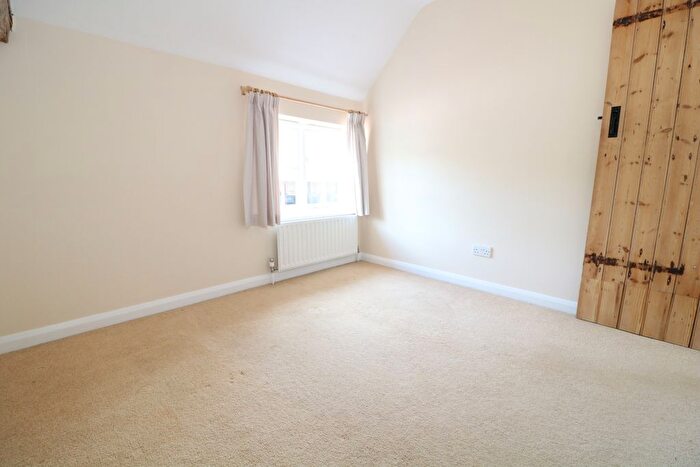 4 Bedroom Semi-Detached House To Rent In Blackbrook Road, Dorking, RH5
