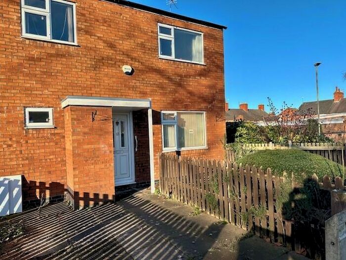 3 Bedroom Terraced House To Rent In Clifford Street, Leicester., LE3