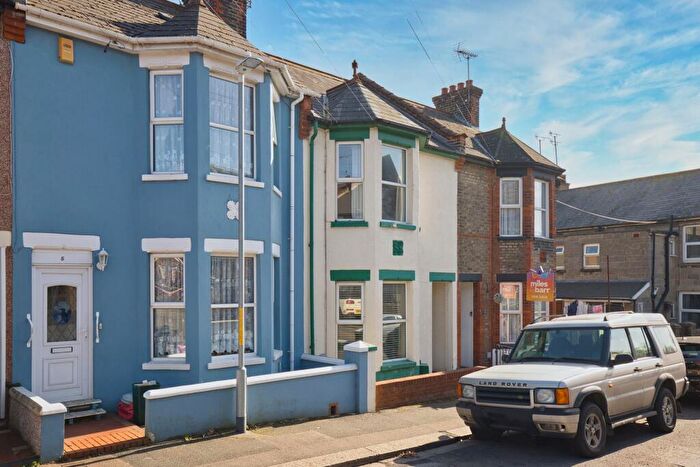 3 Bedroom Terraced House For Sale In Salisbury Avenue, Ramsgate, CT11