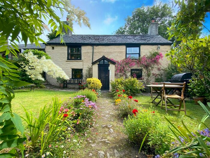 4 Bedroom Property For Sale In Burhos, Wendron, Helston, TR13