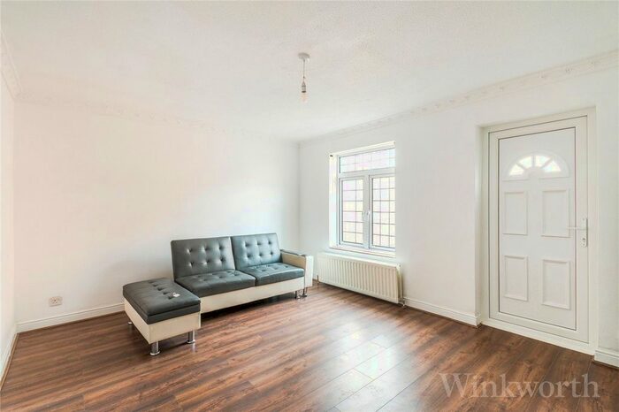 4 Bedroom Property To Rent In Dressington Avenue, London SE4