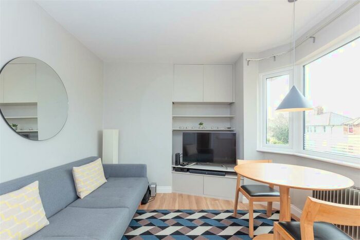 1 Bedroom Apartment To Rent In Campbell Road, Oxford, OX4