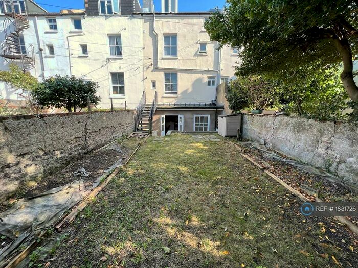 2 Bedroom Flat To Rent In Goldstone Villas, Hove, BN3