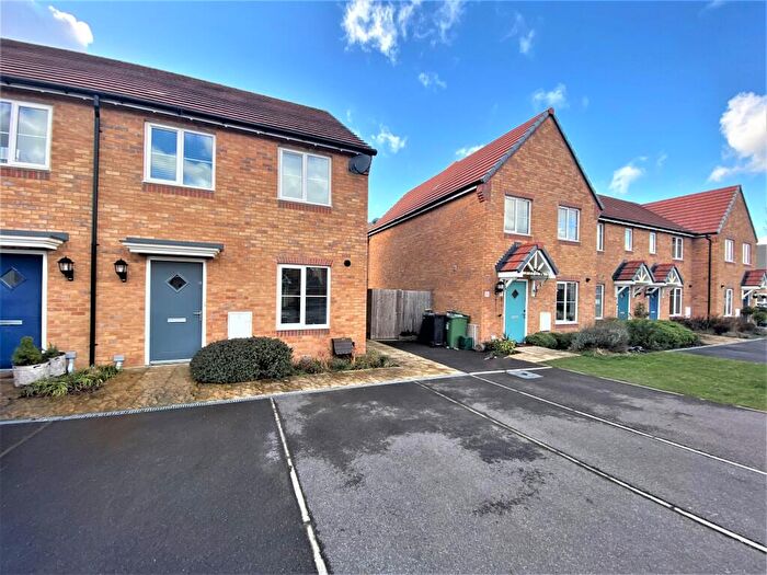 3 Bedroom House To Rent In Cottongrass Road, Harwell, Didcot, OX11