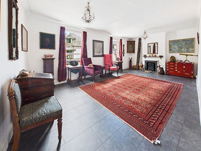 3 Bedroom Maisonette For Sale In Church Street, Sidmouth, EX10