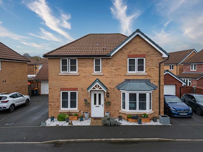 4 Bedroom Detached House For Sale In Tresillian Place, Rogerstone, NP10