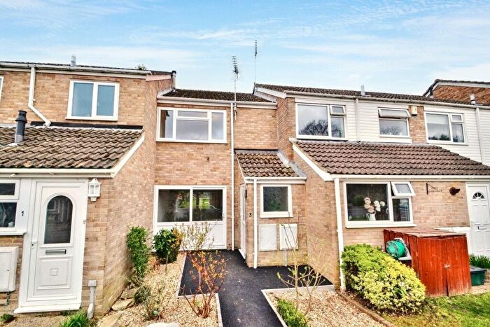 2 Bedroom Terraced House For Sale In Colehill, BH21
