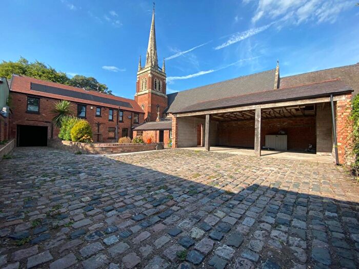 5 Bedroom Terraced House To Rent In Coventry Street, Kidderminster, DY10