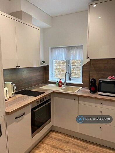 1 Bedroom End Of Terrace House To Rent In London, Greater London, United Kingdom, SE18