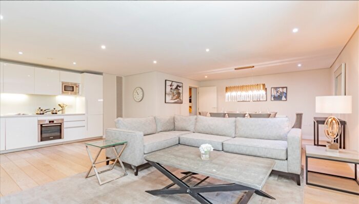 3 Bedroom Flat To Rent In Merchant Square, London, W2