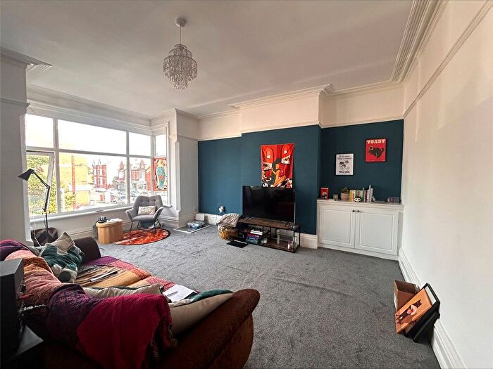 2 Bedroom Flat For Sale In Derbe Road, Lytham St. Annes, Lancashire, FY8