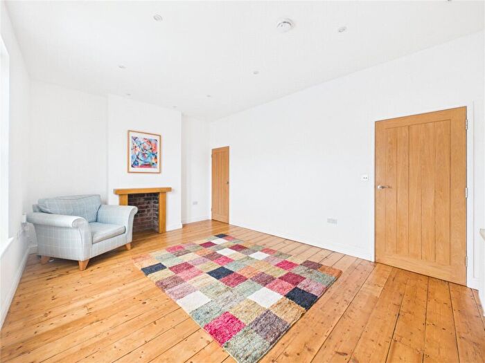 2 Bedroom Maisonette For Sale In Stapleton Road, Bristol, Bristol, City Of, BS5
