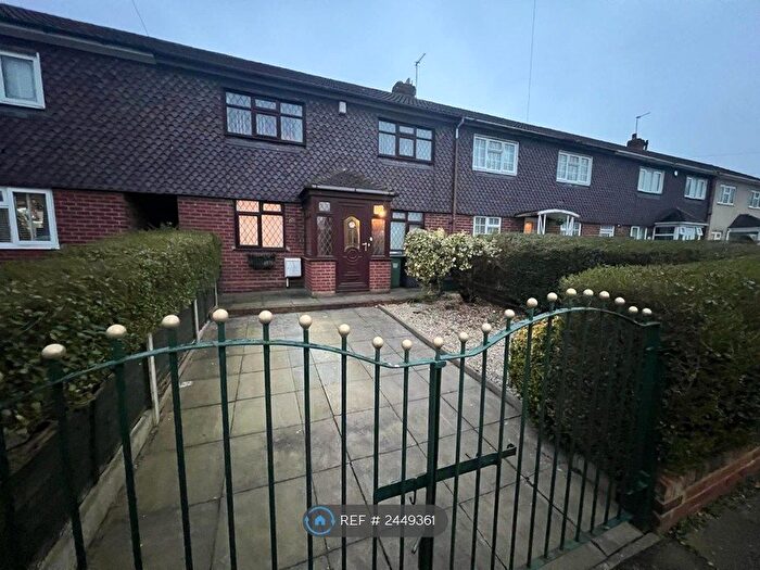 3 Bedroom Terraced House To Rent In Schofield Avenue, West Bromwich, B71