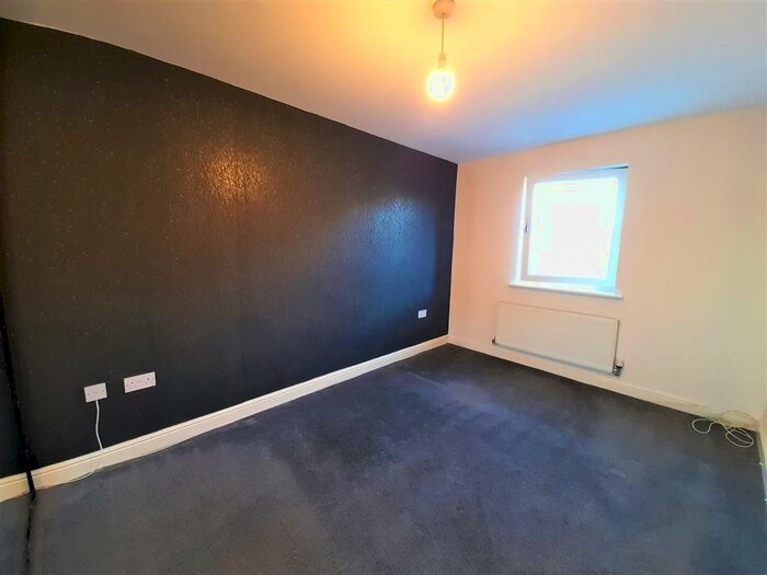 4 Bedroom House To Rent In Tramway Lane, Bamber Bridge, Preston, PR5