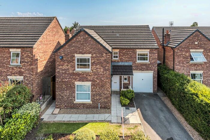 4 Bedroom Detached House To Rent In Sandwath Drive, Church Fenton, LS24