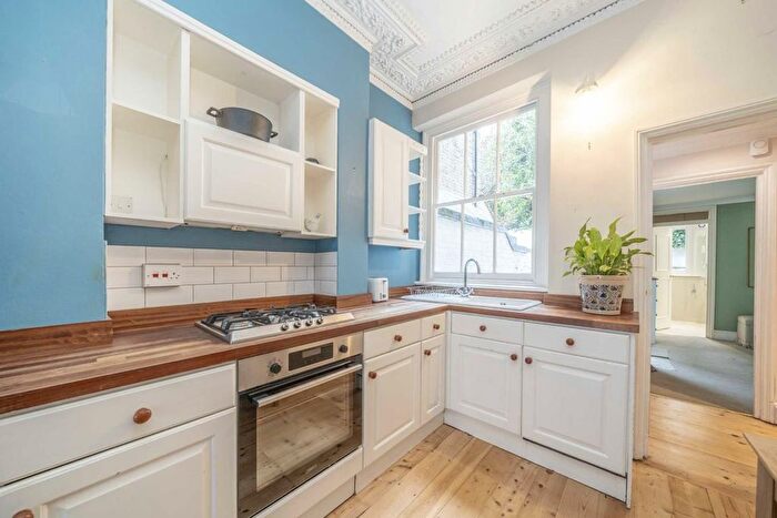 1 Bedroom Flat To Rent In Atherfold Road, London, SW9