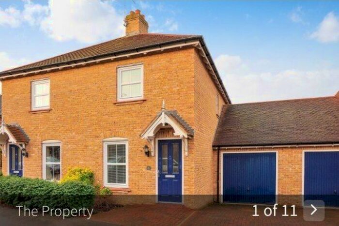 2 Bedroom Property To Rent In Allington Rise, Hook, RG27