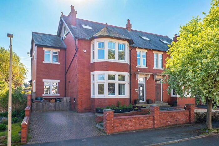 5 Bedroom Semi-Detached House For Sale In Windsor Road, Chorley, PR7