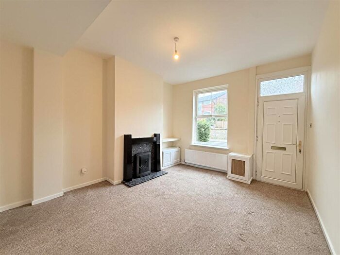 2 Bedroom Terraced House For Sale In Cheetham Hill Road, Dukinfield, SK16