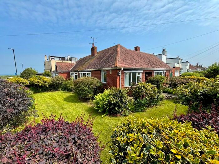2 Bedroom Bungalow For Sale In Craneswater Avenue, Whitley Bay, NE26