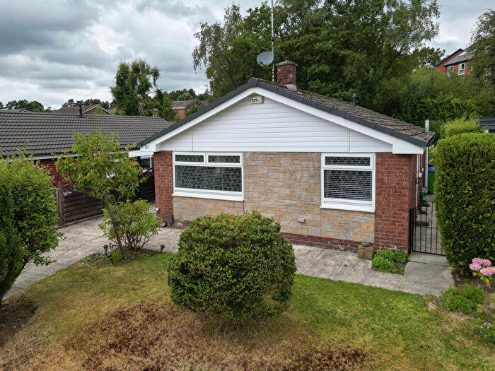 3 Bedroom Detached Bungalow For Sale In Shawclough Way, Rochdale, OL12